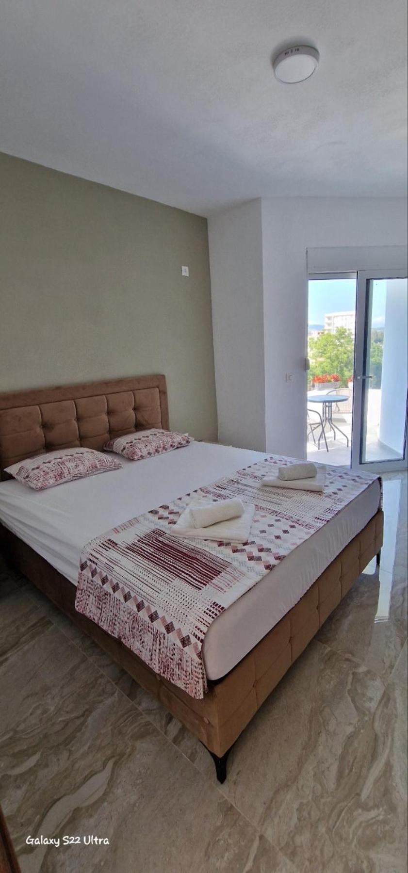 Apartmani Agovic Ulcinj Eksteriør bilde