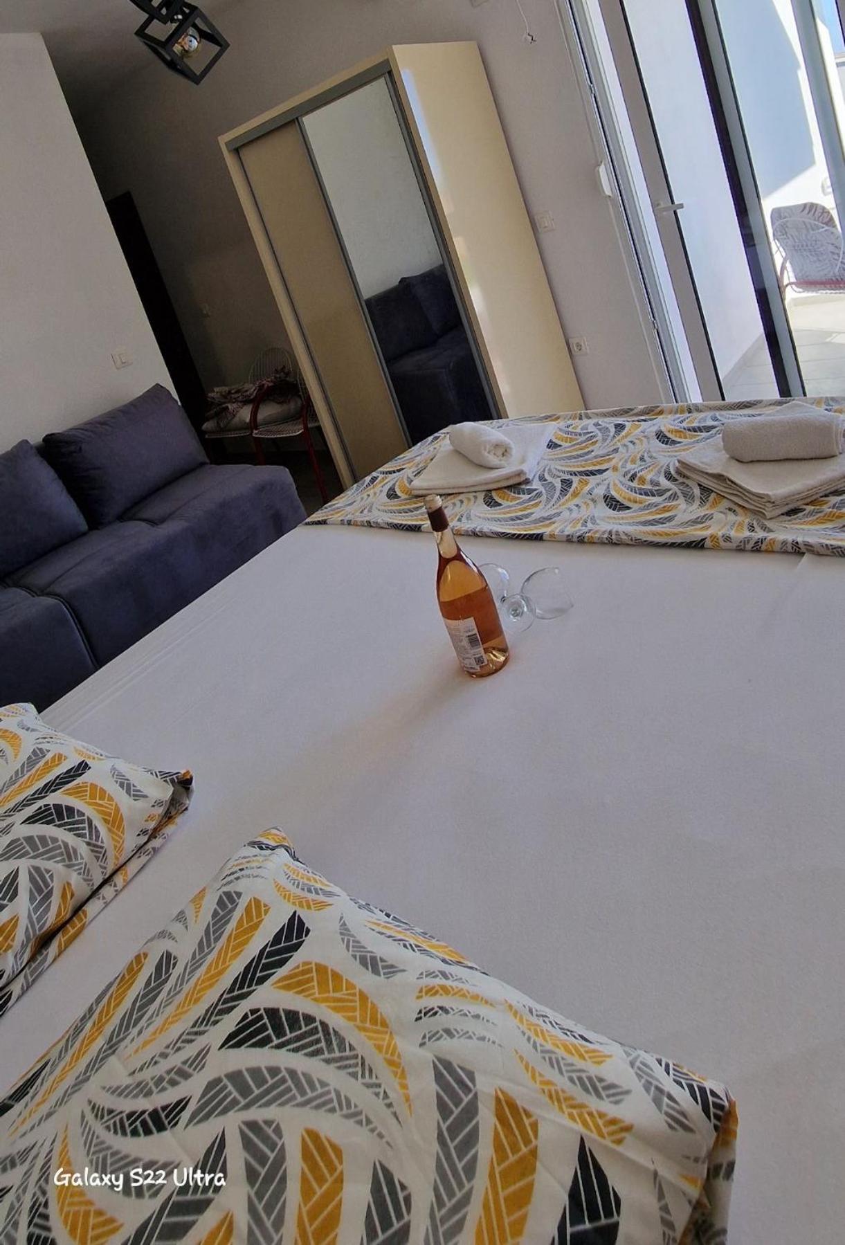 Apartmani Agovic Ulcinj Eksteriør bilde