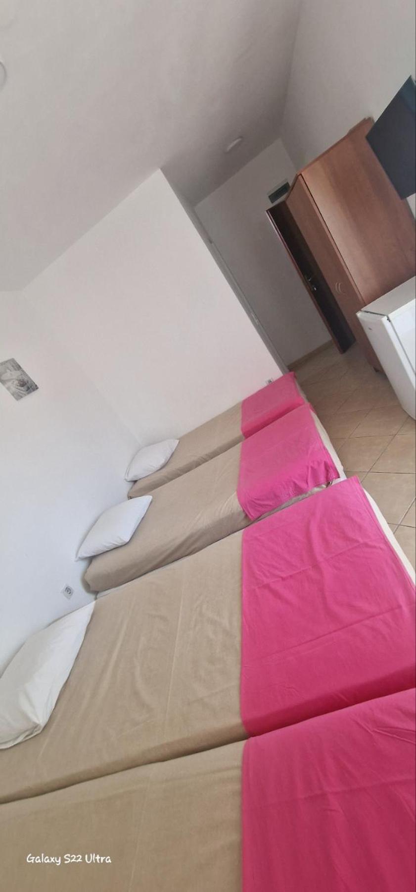 Apartmani Agovic Ulcinj Eksteriør bilde