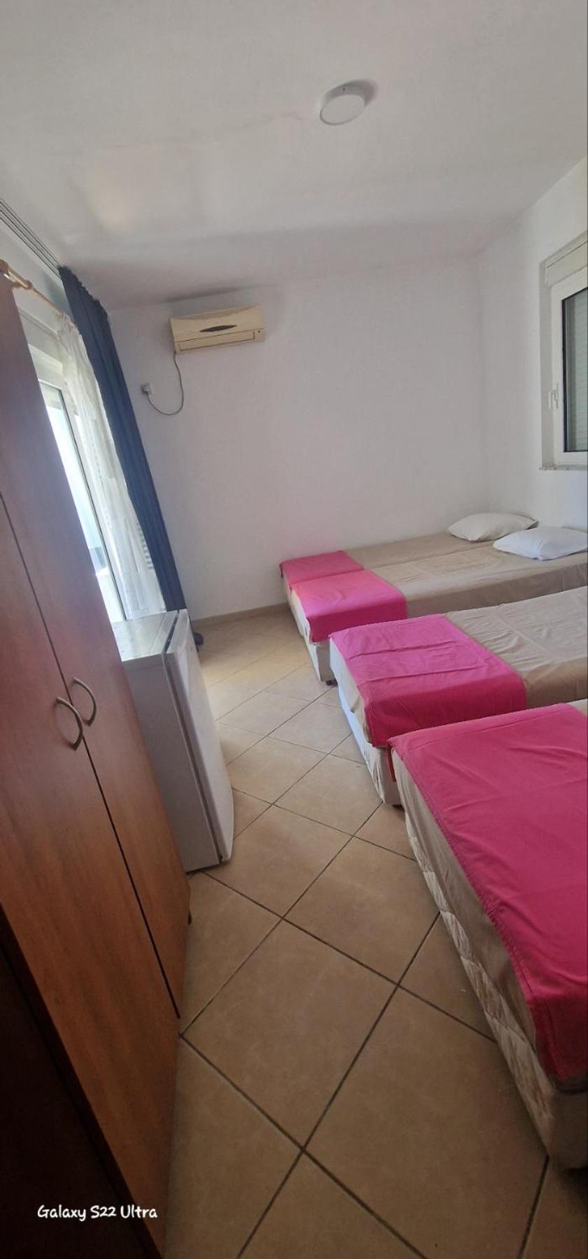 Apartmani Agovic Ulcinj Eksteriør bilde