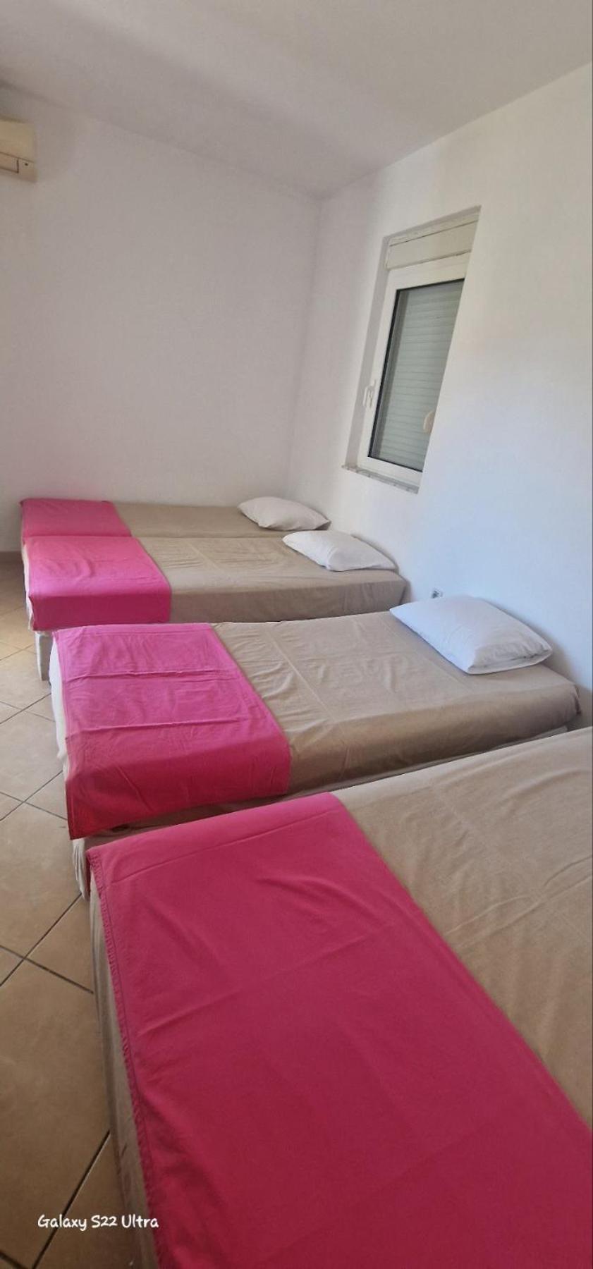 Apartmani Agovic Ulcinj Eksteriør bilde