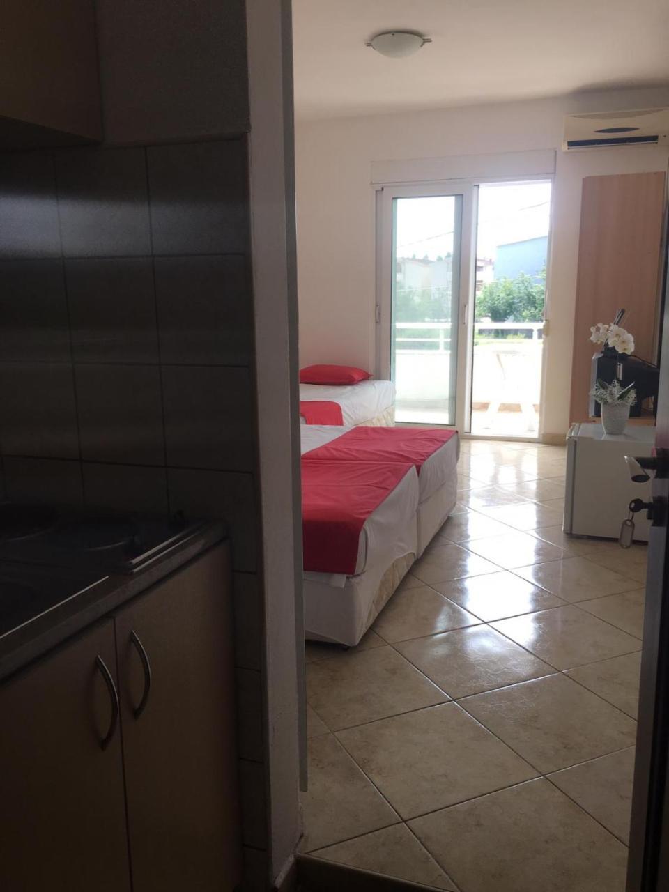 Apartmani Agovic Ulcinj Eksteriør bilde