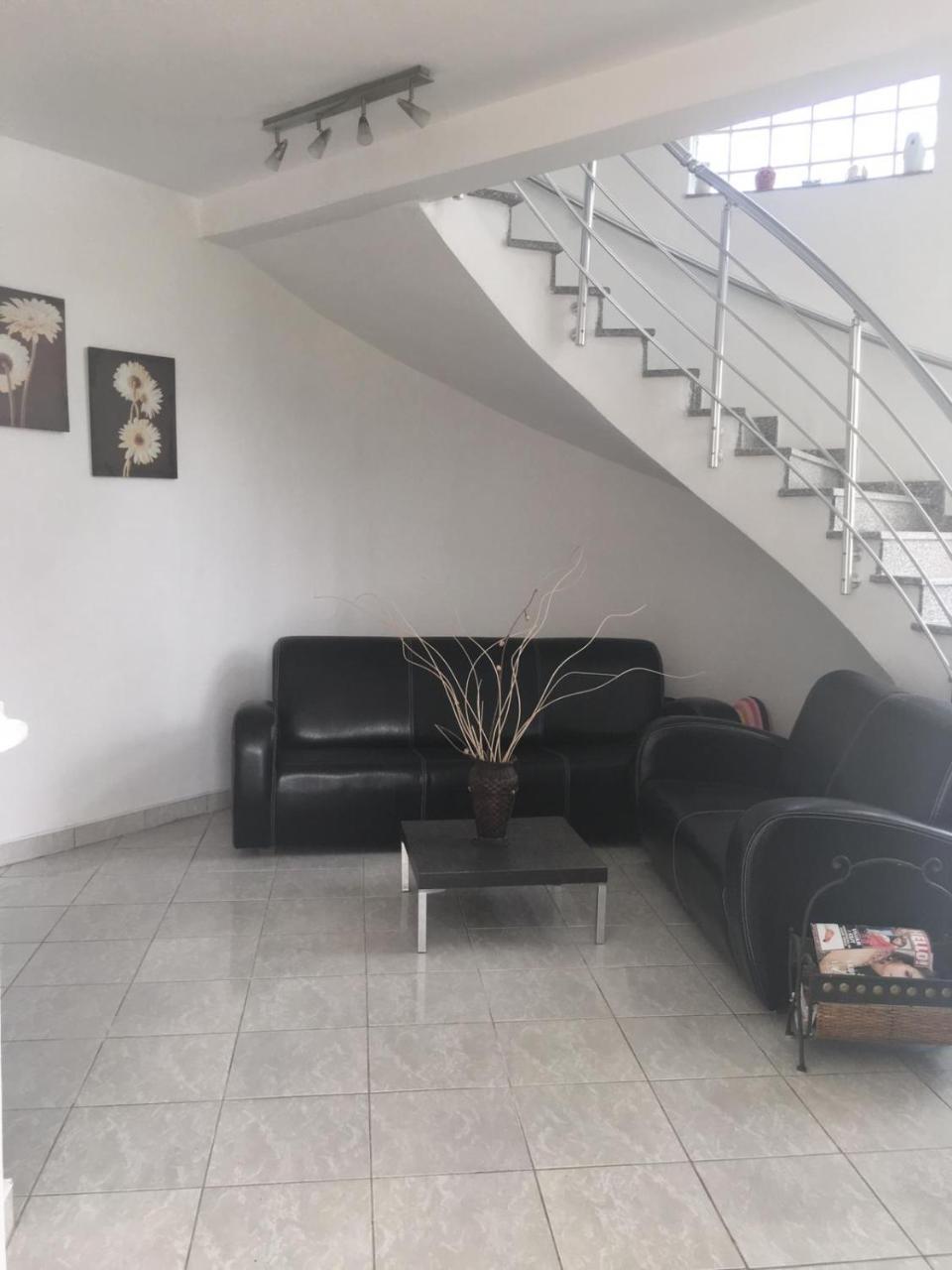 Apartmani Agovic Ulcinj Eksteriør bilde